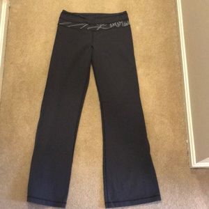 Dark grey lululemon yoga pants
